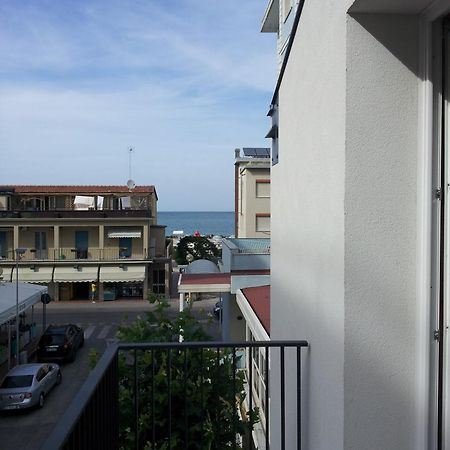 Residence Villa Gori Rimini Buitenkant foto