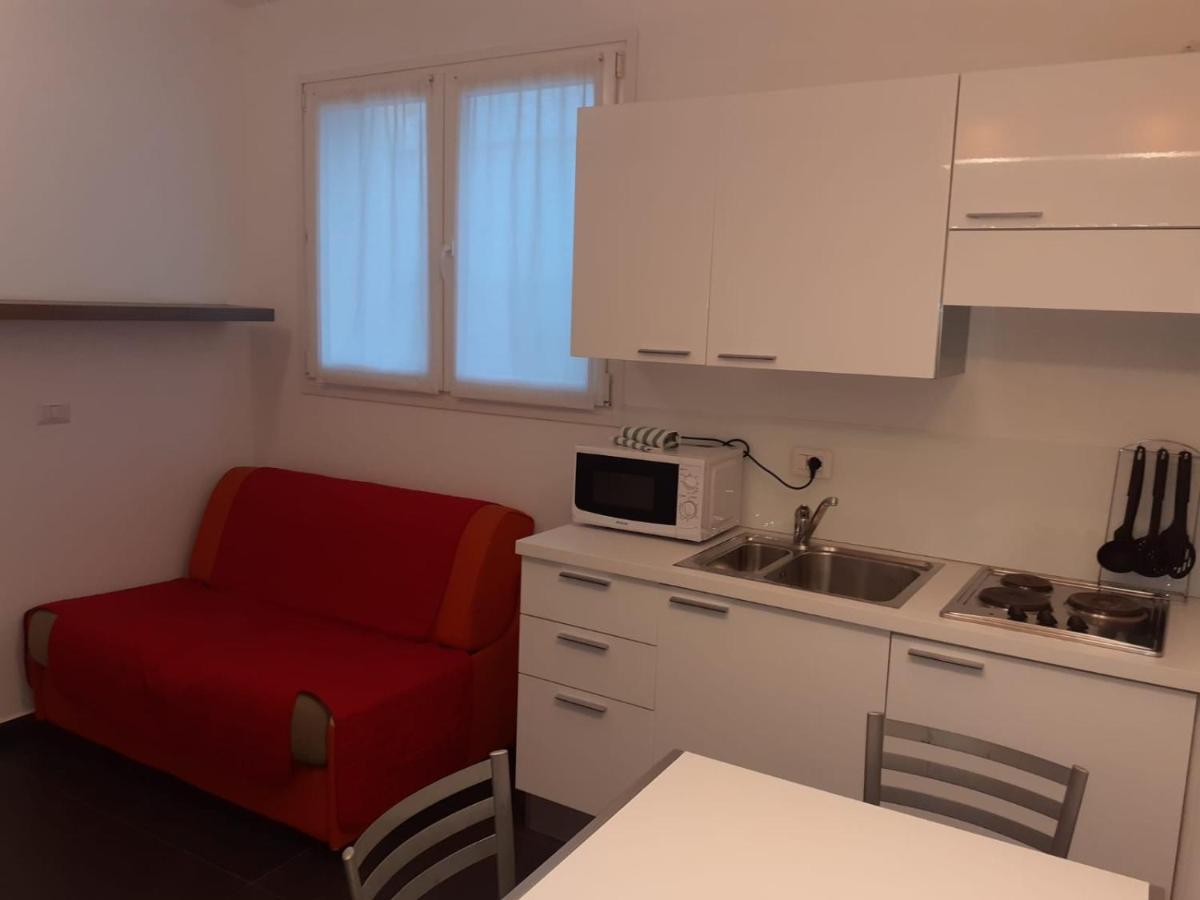 Residence Villa Gori Rimini Buitenkant foto